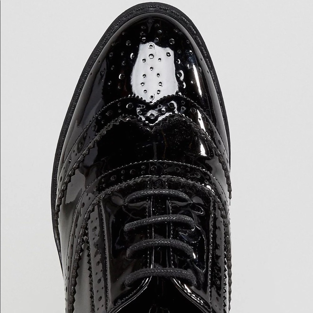 ASOS Manic flat brogues - Picture 3 of 8